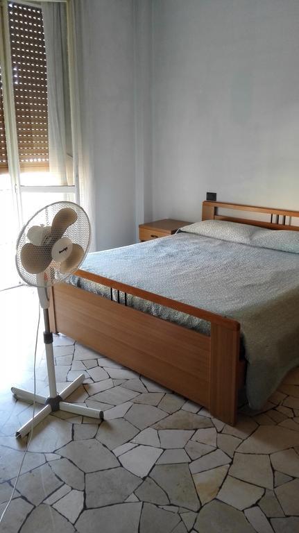 Hotel Mira Varese Bagian luar foto