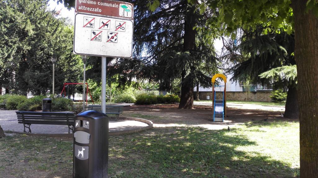 Hotel Mira Varese Bagian luar foto