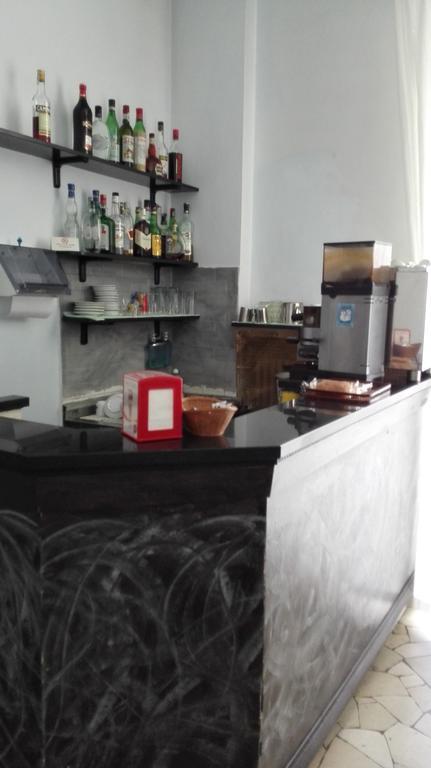 Hotel Mira Varese Bagian luar foto