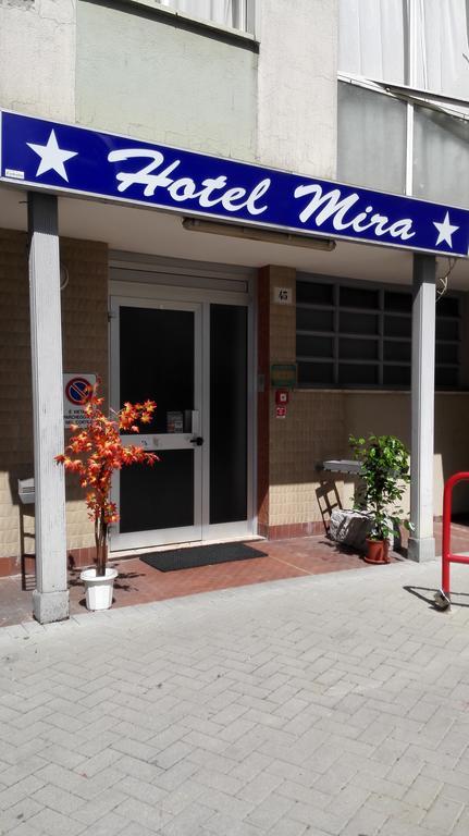 Hotel Mira Varese Bagian luar foto