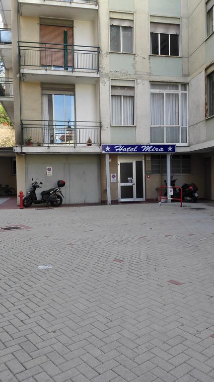 Hotel Mira Varese Bagian luar foto