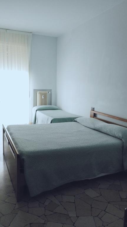 Hotel Mira Varese Bagian luar foto